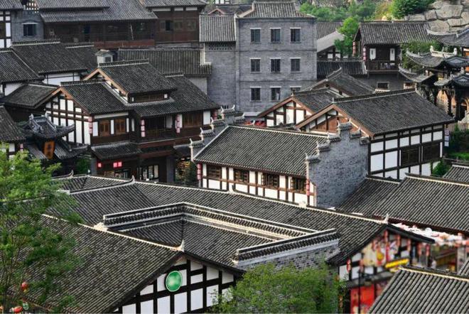 探索靳东演许文强挑大梁,冯程程让人笑掉大牙,《上海滩》又要翻拍了吗?最新资讯,靳东演许文强挑大梁,冯程程让人笑掉大牙,《上海滩》又要翻拍了吗?平台一网打尽